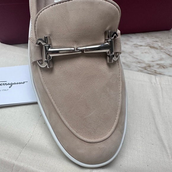 Ferragamo Mercury Ultra soft beige color suede loafers Size 8.5M - Picture 4 of 10